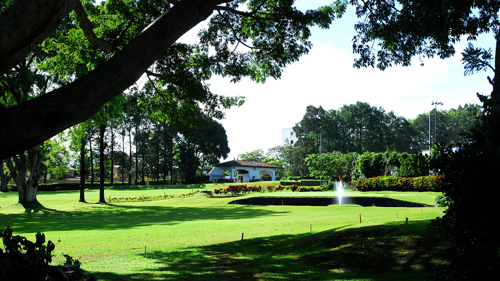 bienvenido a Costa Rica Country Club